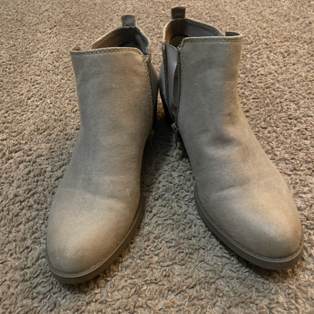 Women’s boots